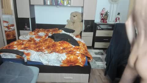 zincky online show from February 26, 4:35 pm