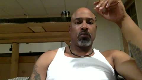 Snapshot of zionlion22 chatting on June 12, 2:21 am zionlion22 online show from June 12, 2:21 am