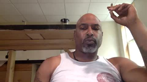 Snapshot of zionlion22 chatting on June 30, 3:46 pm zionlion22 online show from June 30, 3:46 pm