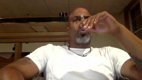 Snapshot of zionlion22 chatting on July 5, 4:19 am zionlion22 online show from July 5, 4:19 am