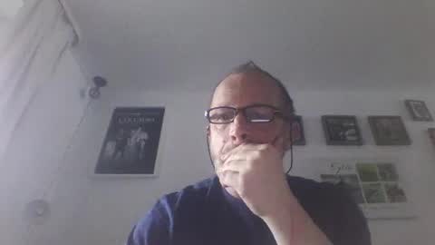 Snapshot of zippi55 chatting on May 10, 5:01 am Zippi online show from May 10, 5:01 am