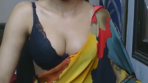 Snapshot of ziyaa_1 chatting on May 8, 3:56 am Ziyaa online show from May 8, 3:56 am