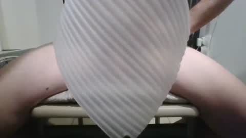 Snapshot of zobilov chatting on February 8, 4:57 pm zobilov online show from February 8, 4:57 pm