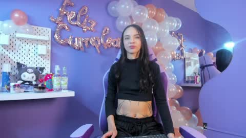 Snapshot of zoe_444_ chatting on April 12, 4:17 am Zoe online show from April 12, 4:17 am