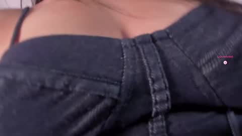Snapshot of zoe_blake18 chatting on May 16, 12:18 am Zoe online show from May 16, 12:18 am