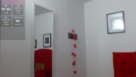 Snapshot of zoe_cutex chatting on January 26, 9:51 pm Zoe online show from January 26, 9:51 pm