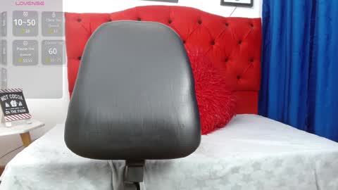 Snapshot of zoe_cutex chatting on January 29, 12:43 am Zoe online show from January 29, 12:43 am