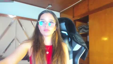 zoe_dear online show from June 10, 11:24 pm