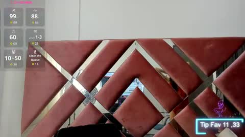 Snapshot of zoe_evaanss_ chatting on July 17, 8:03 pm zoe_evaanss_ online show from July 17, 8:03 pm