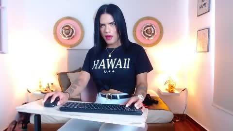 zoe_hecate online show from April 11, 5:28 pm