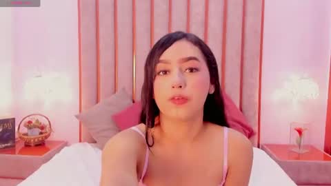 Zoe Monrow online show from July 22, 12:52 pm