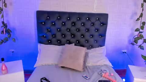 Snapshot of zoe_rousee_ chatting on July 30, 6:40 pm zoe_rousee_ online show from July 30, 6:40 pm