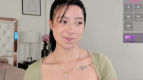 Snapshot of zoe_xra chatting on July 10, 10:12 pm Zoe online show from July 10, 10:12 pm