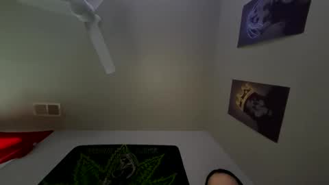 Snapshot of zoel87 chatting on January 14, 10:23 pm LovelyLatin25 online show from January 14, 10:23 pm