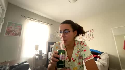Snapshot of zoel87 chatting on October 12, 2:16 pm LovelyLatin25 online show from October 12, 2:16 pm
