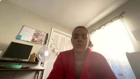 Snapshot of zoel87 chatting on October 17, 1:35 pm LovelyLatin25 online show from October 17, 1:35 pm
