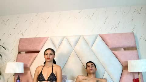 Snapshot of zoelucas chatting on April 14, 12:11 pm zoelucas online show from April 14, 12:11 pm