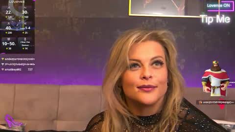 ZoeMesmerize online show from February 25, 3:09 am