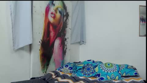 zoethorner online show from April 15, 12:01 pm