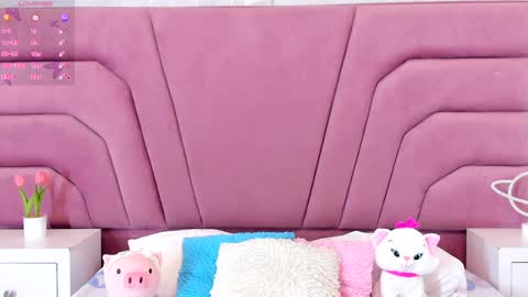zoewillian online show from January 9, 11:47 am
