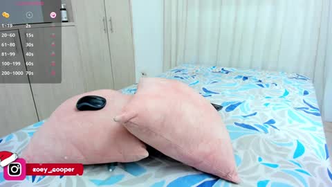 zoey  Independent model online show from December 14, 12:55 am