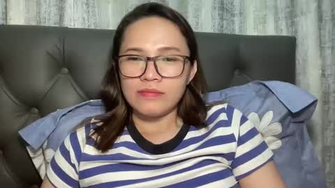 zoey_foryou online show from November 20, 1:11 pm