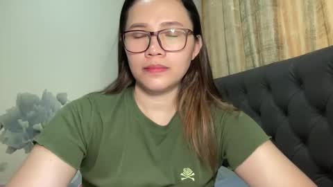 Snapshot of zoey_foryou chatting on May 3, 3:34 am zoey_foryou online show from May 3, 3:34 am