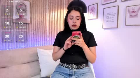 Zoey  online show from April 10, 11:59 am