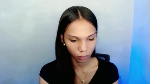 Snapshot of zoeygorgeous19 chatting on May 1, 9:08 pm zoey online show from May 1, 9:08 pm