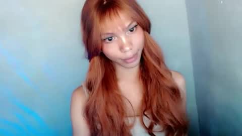Snapshot of zoeygorgeous19 chatting on June 9, 12:55 am zoey online show from June 9, 12:55 am