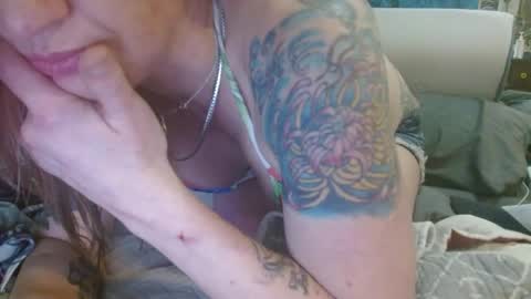 Zoey Portland online show from April 13, 3:23 am