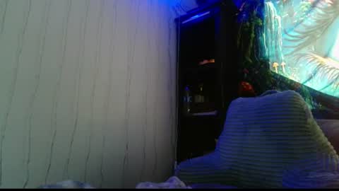 Snapshot of zoeyportland chatting on July 2, 7:53 pm Zoey Portland online show from July 2, 7:53 pm