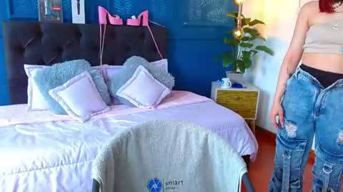 Snapshot of zohet_kriss chatting on June 17, 7:48 pm CALL ME Z O H E T online show from June 17, 7:48 pm