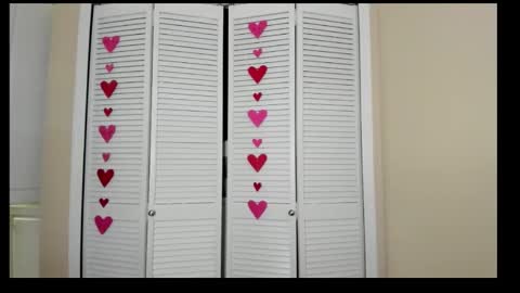 Zoie online show from February 12, 8:59 pm