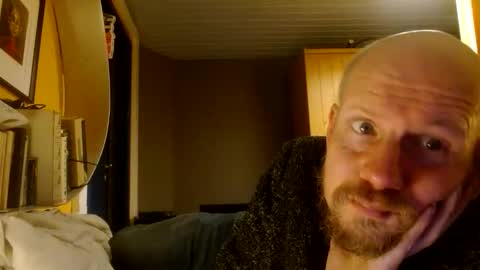 zolexthomas online show from February 19, 6:37 pm