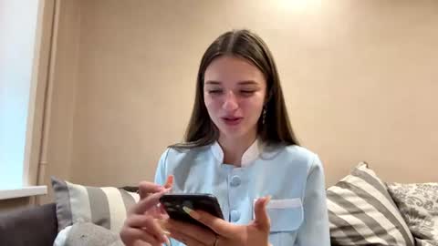 Lisa online show from June 30, 2:40 pm