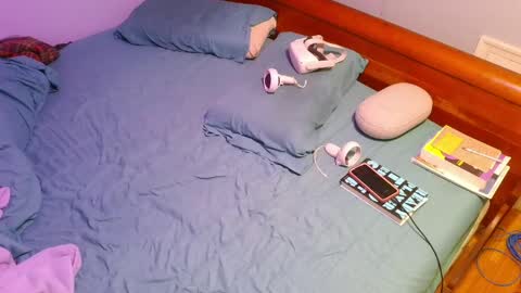 Snapshot of zorakload chatting on March 14, 3:56 am Jesse online show from March 14, 3:56 am