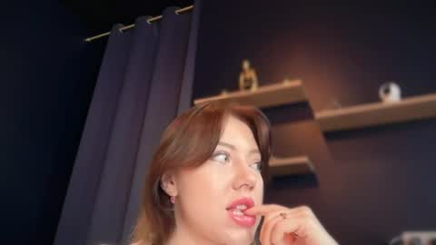 Melani online show from June 27, 10:31 am