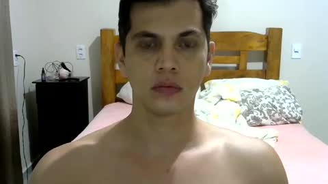 Snapshot of zoro_00 chatting on February 22, 11:13 pm zoro_00 online show from February 22, 11:13 pm