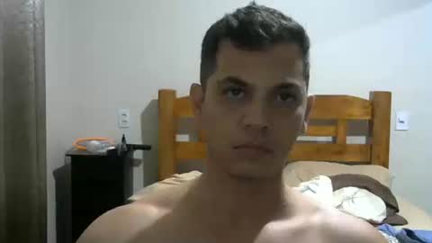 Snapshot of zoro_00 chatting on March 18, 11:35 am zoro_00 online show from March 18, 11:35 am