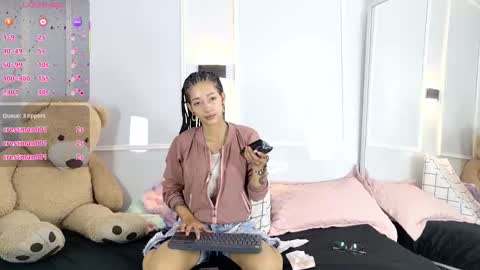 Violeta online show from March 31, 2:17 pm