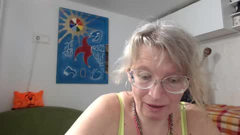 Snapshot of zosya1111 chatting on January 22, 1:42 pm Zosya1111 online show from January 22, 1:42 pm