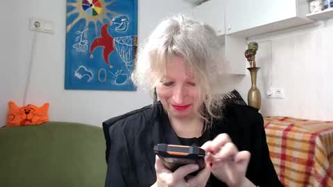 Snapshot of zosya1111 chatting on February 4, 12:33 pm Zosya1111 online show from February 4, 12:33 pm