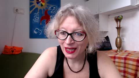 Snapshot of zosya1111 chatting on February 8, 9:13 am Zosya1111 online show from February 8, 9:13 am