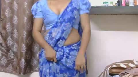Snapshot of zoya_4u chatting on June 24, 2:05 pm Zoya online show from June 24, 2:05 pm