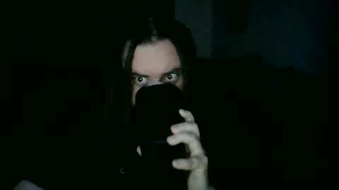 Snapshot of zozzzie chatting on February 22, 10:25 am zozzzie online show from February 22, 10:25 am