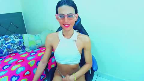 Snapshot of zulramth chatting on June 9, 4:13 am zulramth online show from June 9, 4:13 am