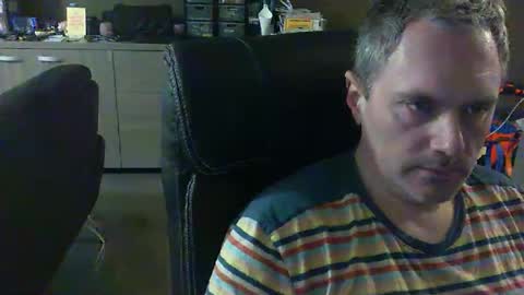 zultem online show from April 3, 3:59 am