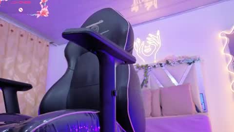 ZURY   online show from July 1, 11:34 am