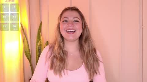 Snapshot of zuzu_sweet chatting on June 4, 7:31 pm Zara online show from June 4, 7:31 pm